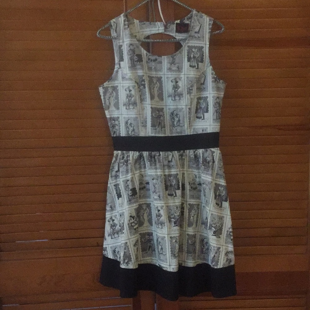 Folter Skeleton/Day Of the Dead Dress Medium